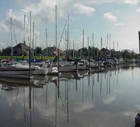  Wet Slip Boats Clear Lake 
